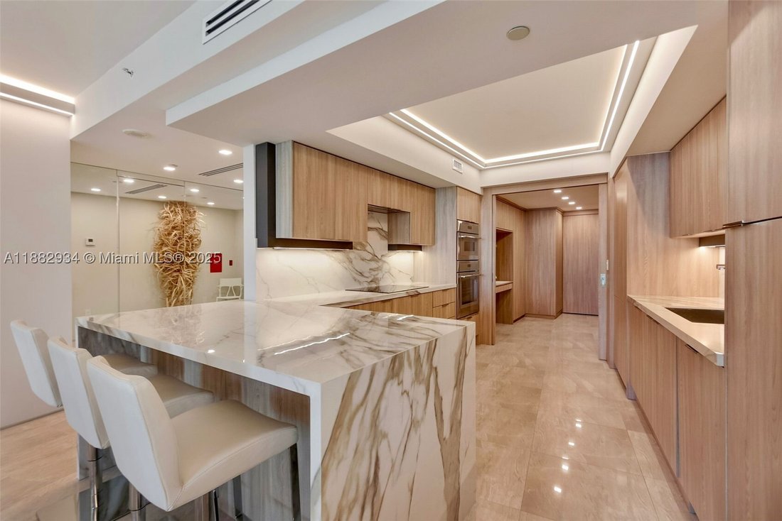 Condo in Miami Beach, Florida, United States 4 - 16638372