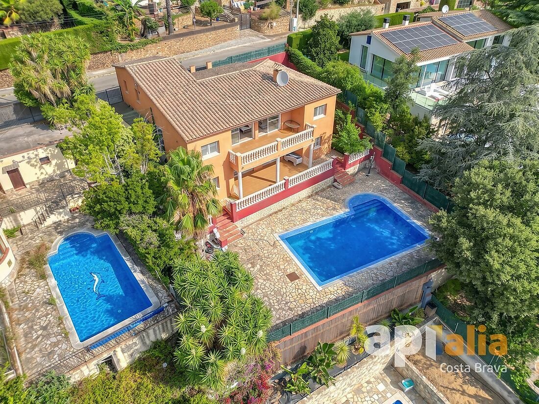 Villa in Calonge i Sant Antoni, Catalonia, Spain 1 - 18530712