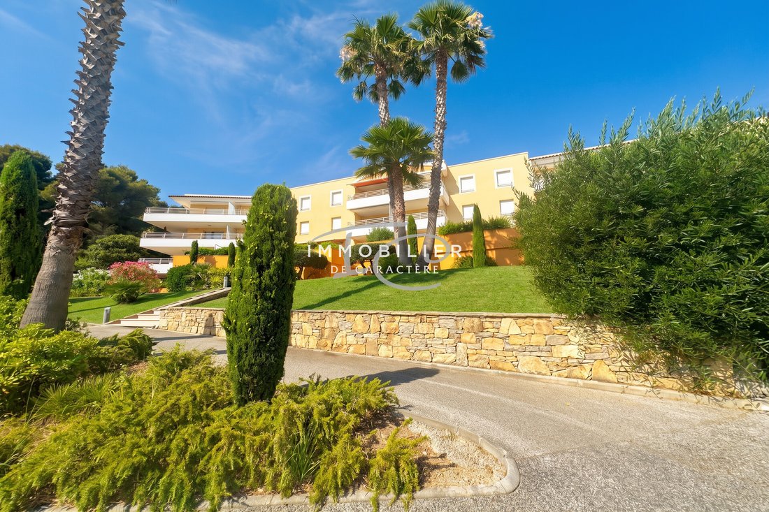 Apartment in Sud, Cavalaire-sur-Mer, France 2 - 13022066