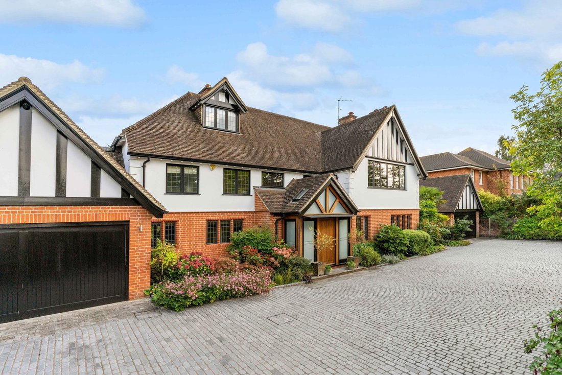 House in Hutton, Brentwood, England 4 - 16211932