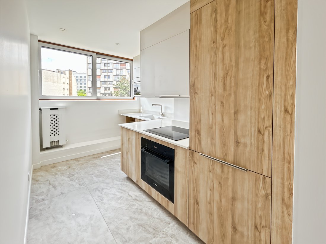 Apartment in Léon-Blum Folie-Regnault, Paris 11e Arrondissement, Paris 4 - 18530763