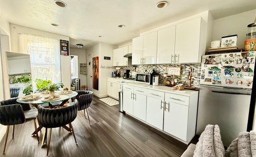House in New York, New York, United States 1