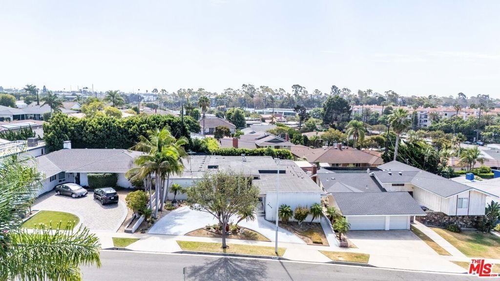 House in Los Angeles, California, United States 4 - 18530889