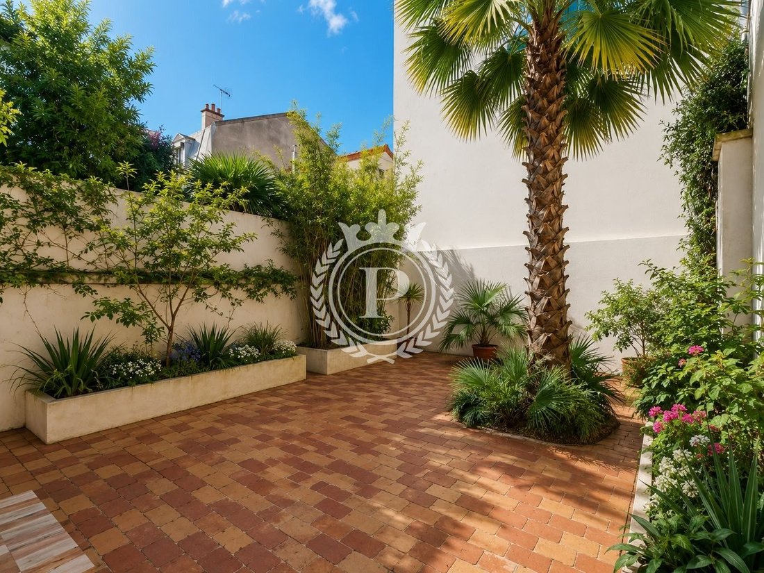 House in Centre-Sadi Carnot, Bagnolet, France 2 - 18530804