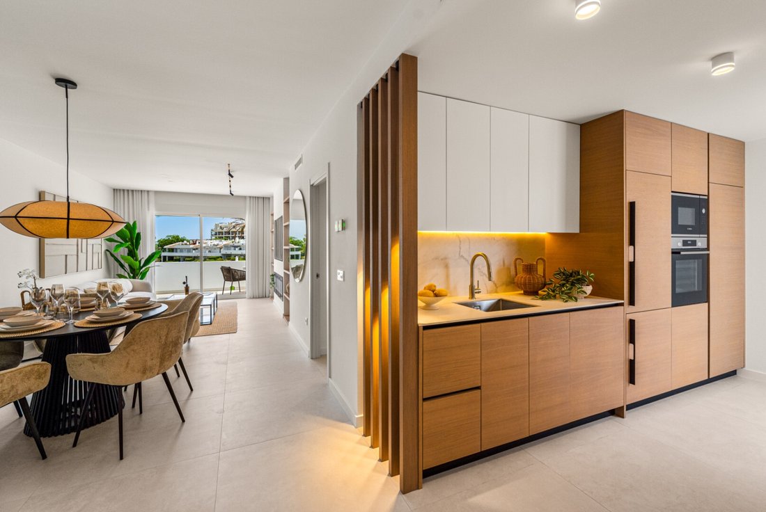 Penthouse in Nueva Andalucia, Marbella, Spain 3 - 18531010