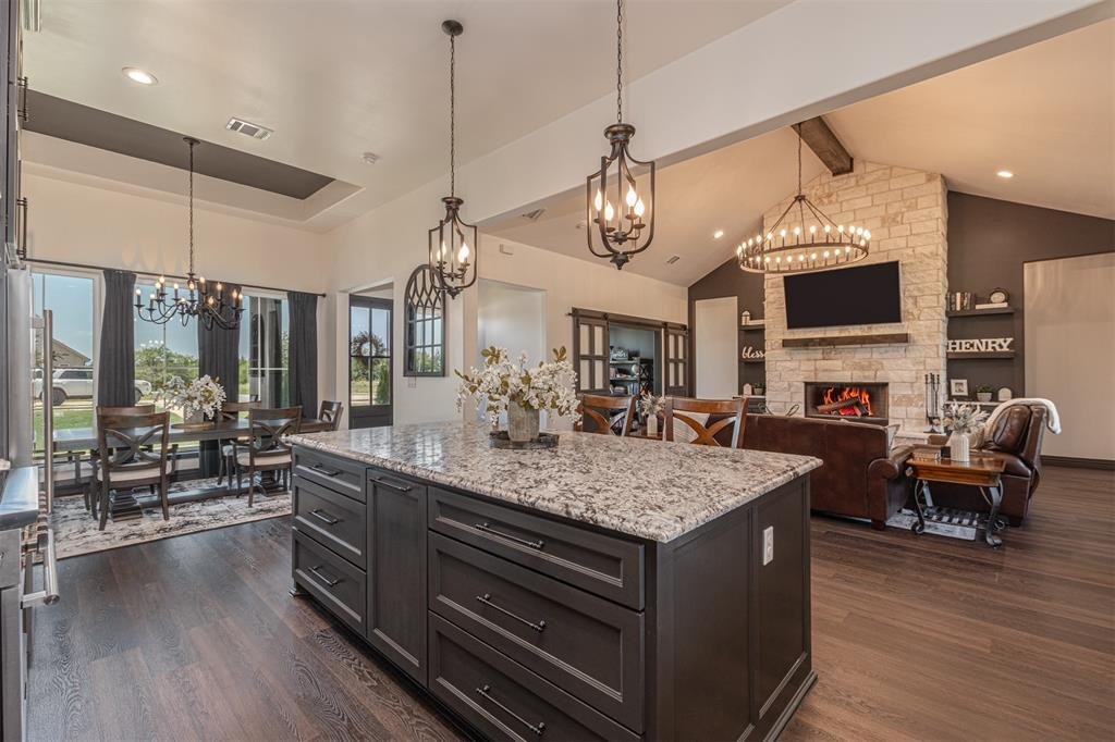 House in Greenville, Texas, United States 5 - 18530936