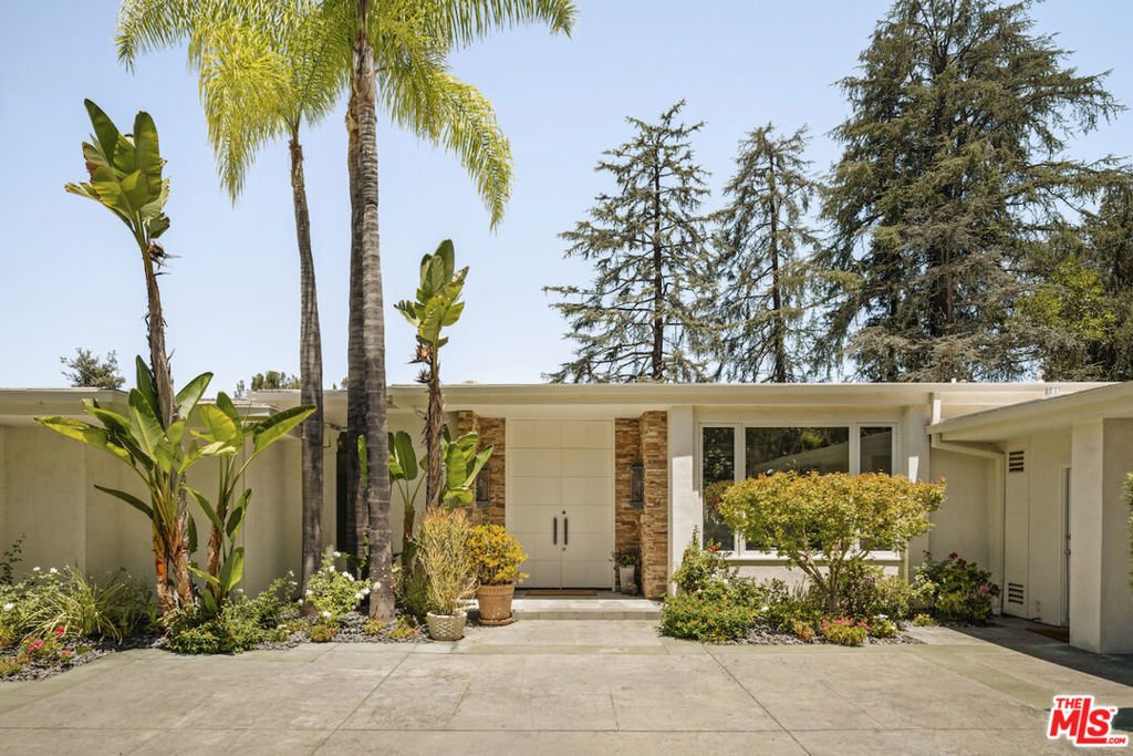 House in Los Angeles, California, United States 4 - 18530882