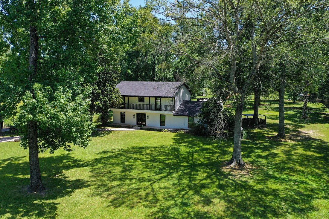 House in Conroe, Texas, United States 2 - 17980216