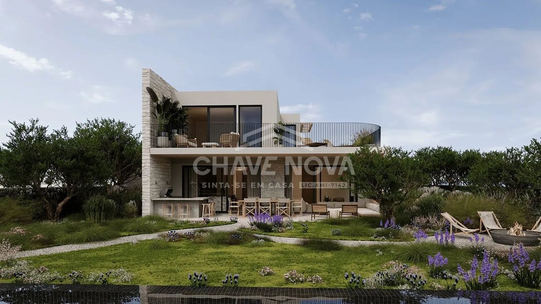 Villa in Loule (Sao Clemente), Algarve, Portugal 1 - 18530697