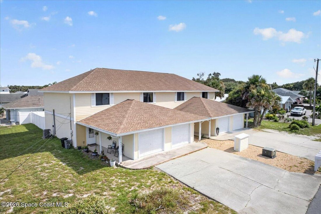 New Smyrna Beach, Florida, United States 1 - 18530532