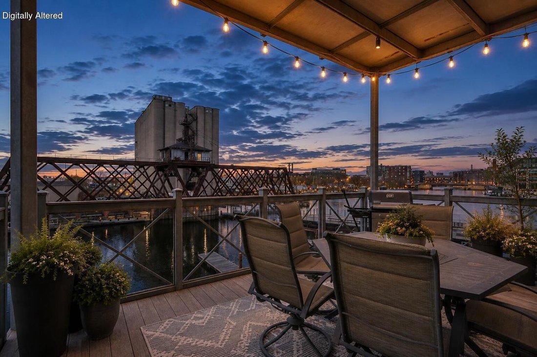 Condo in Milwaukee, Wisconsin, United States 4 - 17787152