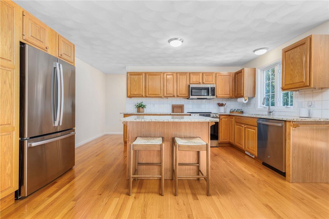 House in Coventry, Rhode Island, United States 5 - 18530660