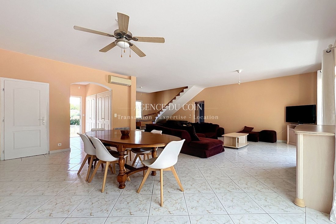 Villa in Partie Nord-Ferrieres-Cadenades-Rouviere, Le Muy, France 3 - 18531007