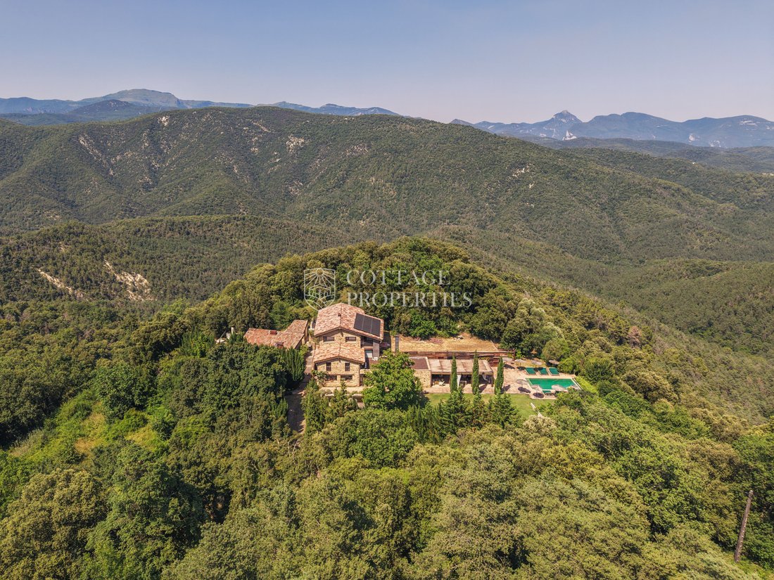 Finca in la Vall de Bianya, Catalonia, Spain 2 - 18530721