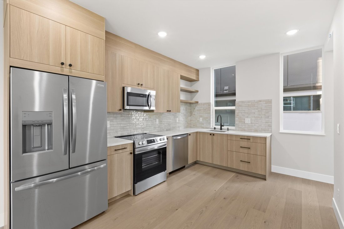 Condo in Seattle, Washington, United States 4 - 18530965