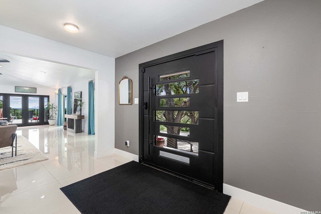 House in San Antonio, Texas, United States 3 - 18530558