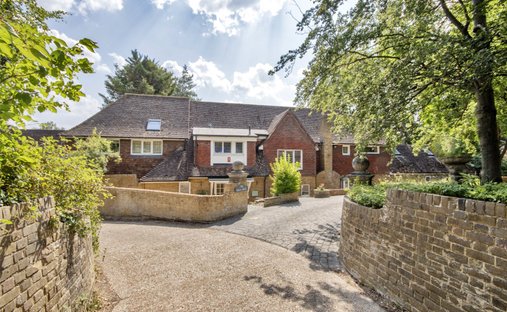 House in Darenth, Wilmington, England 1