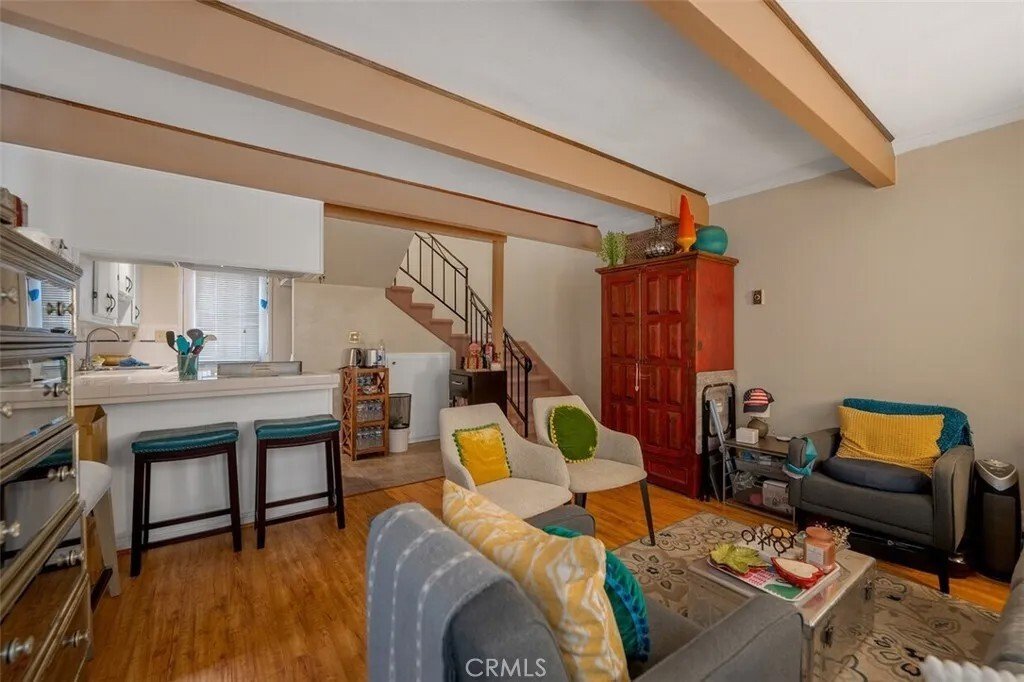 Orange, California, United States 4 - 18530782