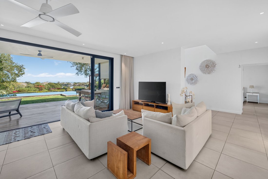 Villa in Tamarin, Rivière Noire District, Mauritius 5 - 16076784