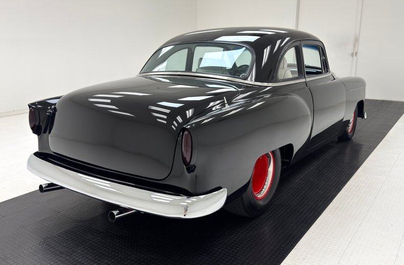 Sedan in Morgantown, United States 5 - 18530908