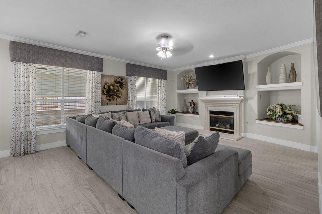 House in Sugar Land, Texas, United States 5 - 18530627