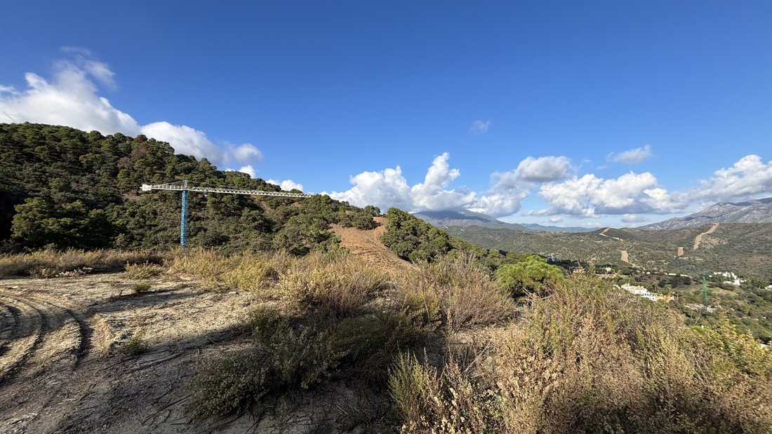 Land in La Zagaleta, Benahavis, Andalusia 4 - 18530847
