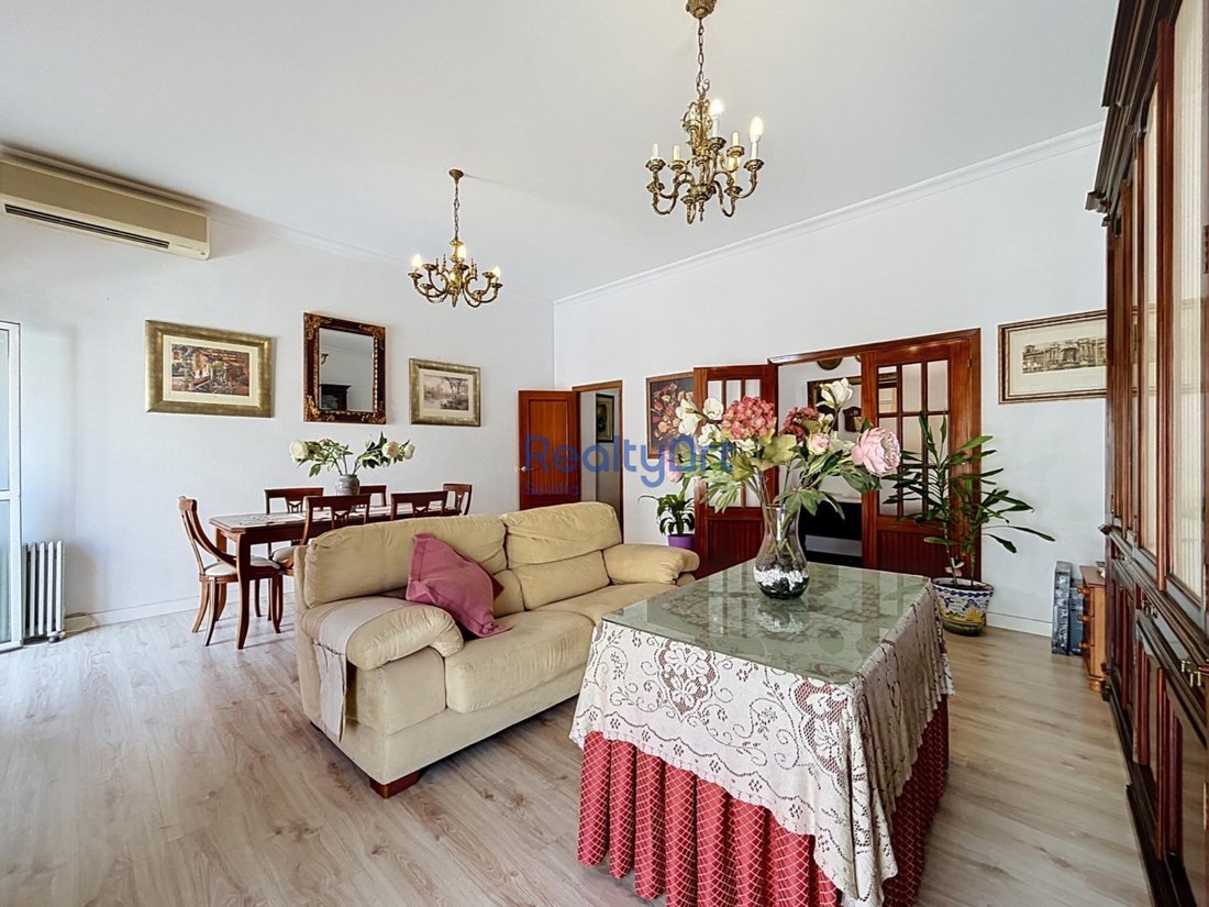 Apartment in Casco Antiguo, Seville, Spain 5 - 18434006
