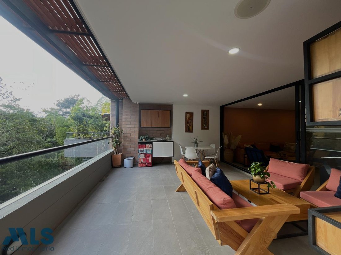 Apartment in Envigado, Antioquia, Colombia 3 - 18531026