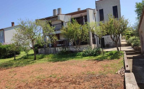 Casa a Mjesni odbor Busoler, Grad Pula, Regione istriana 1