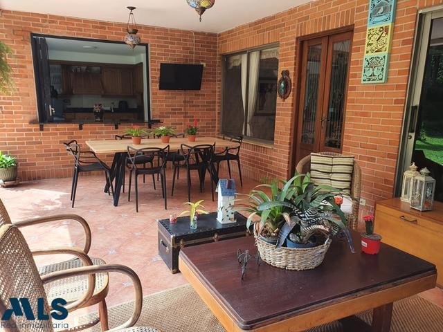 House in Medellín, Antioquia, Colombia 4 - 18531029