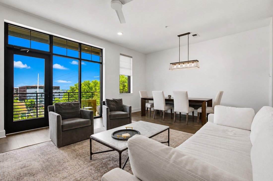 Condo in Nashville, Tennessee, United States 1 - 18530964