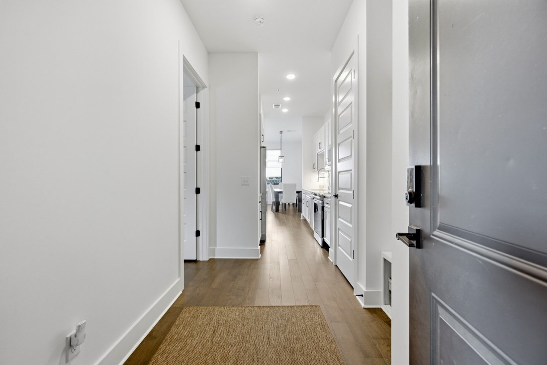 Condo in Nashville, Tennessee, United States 2 - 18530964