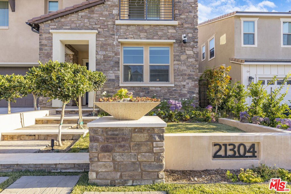 House in Los Angeles, California, United States 4 - 18530898