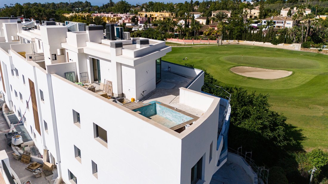 Apartment in Guadalmina Alta, San Pedro de Alcantara, Spain 3 - 18238668