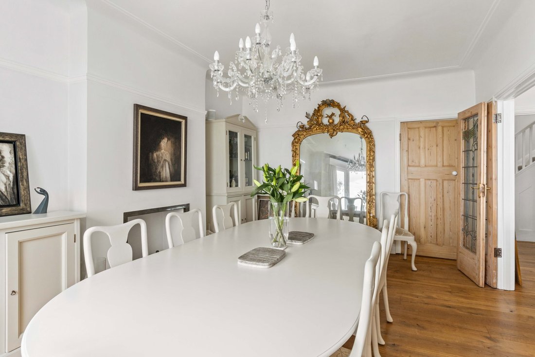 House in Westcliff-on-Sea, England 2 - 18530777