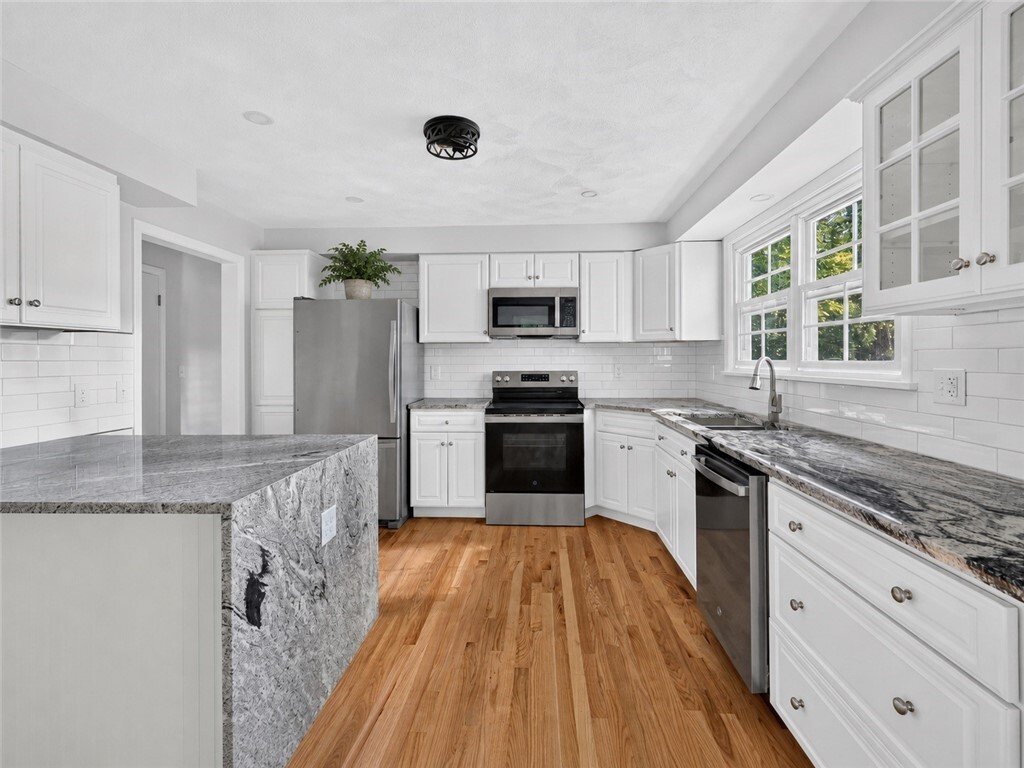 House in Lincoln, Rhode Island, United States 3 - 18530661