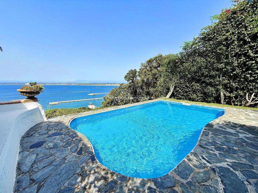 Villa in Roses, Catalonia, Spain 4 - 18530986