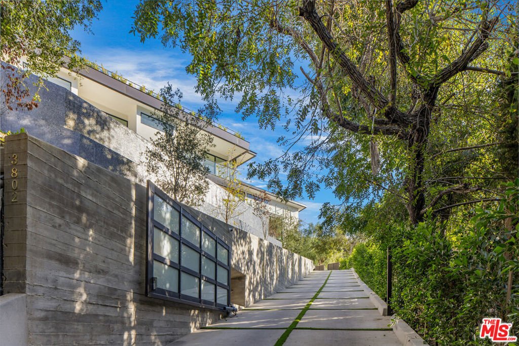 House in Los Angeles, California, United States 1 - 18453609