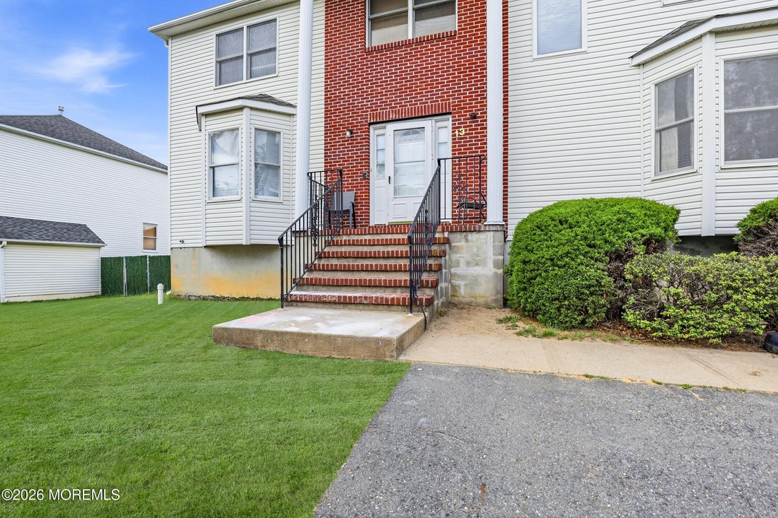 House in Lakewood Township, New Jersey, United States 4 - 18530653
