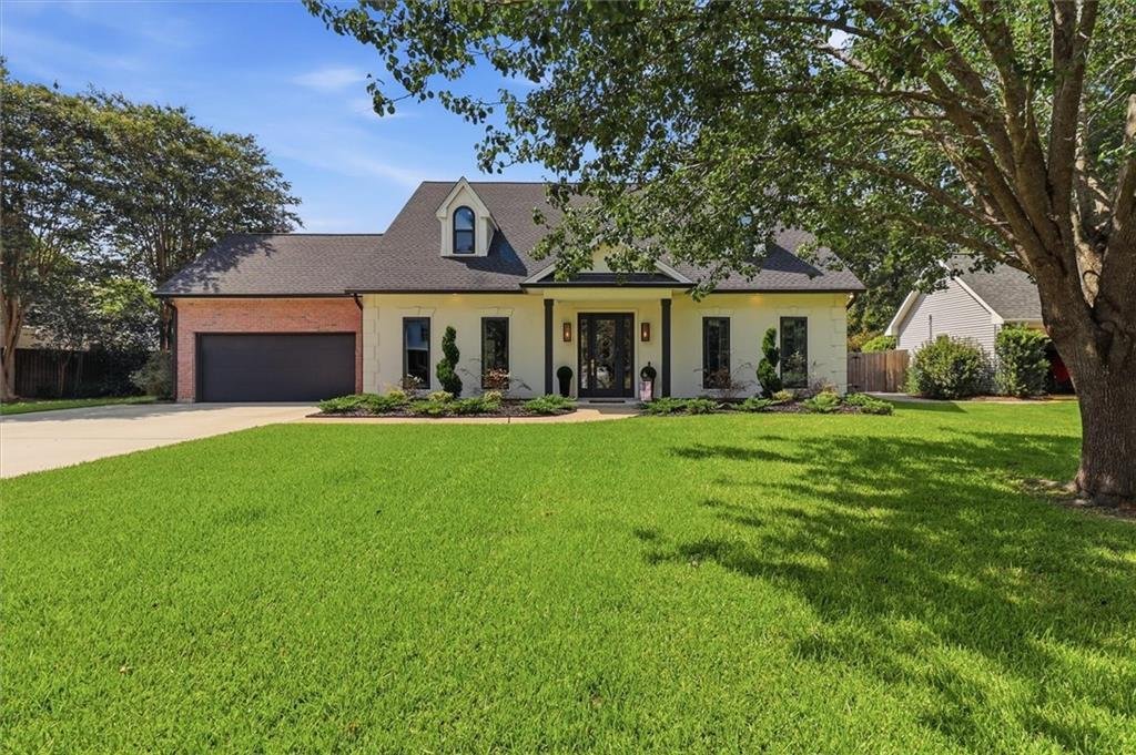 House in Mandeville, Louisiana, United States 2 - 18530857