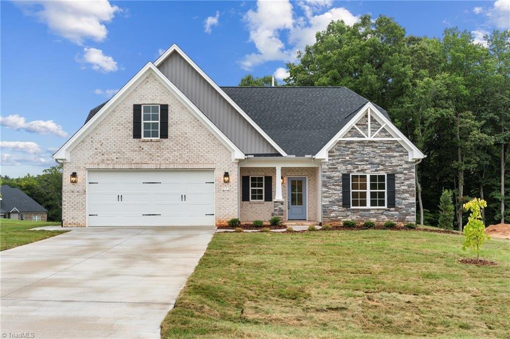 House in Wallburg, North Carolina, United States 1 - 18074895