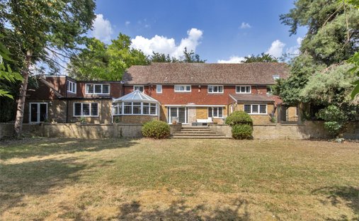 House in Darenth, Wilmington, England 1