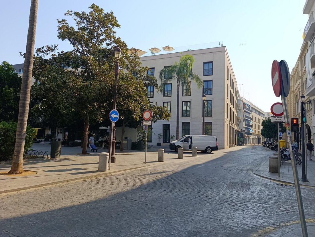 Apartment in Casco Antiguo, Seville, Spain 3 - 18530975