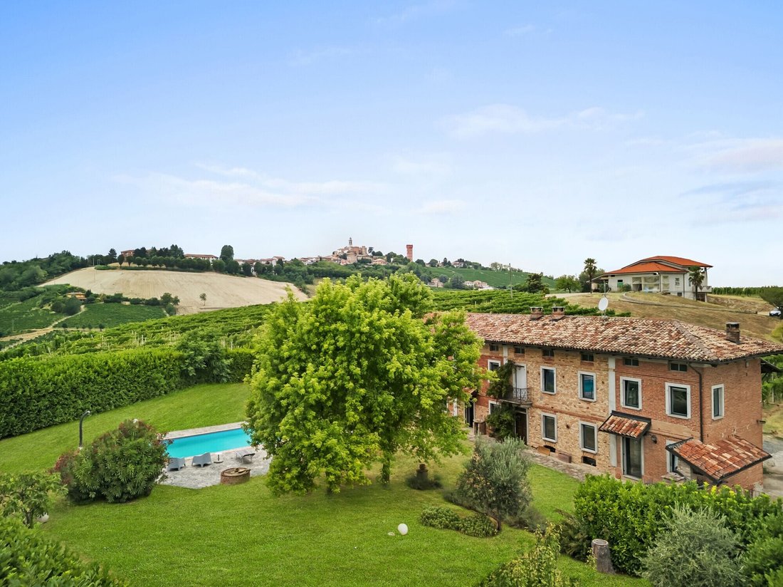 Country House in Calosso, Piedmont, Italy 4 - 18531003