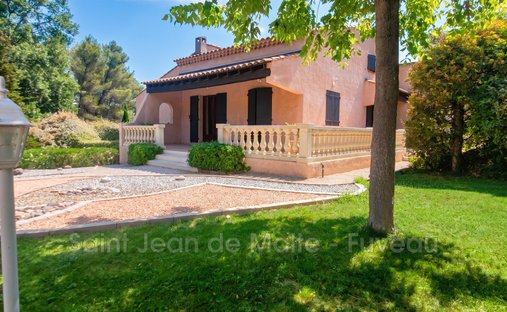 Villa à Gréasque, Provence-Alpes-Côte d'Azur, France 1