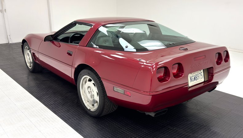Coupe in Morgantown, United States 5 - 18530925