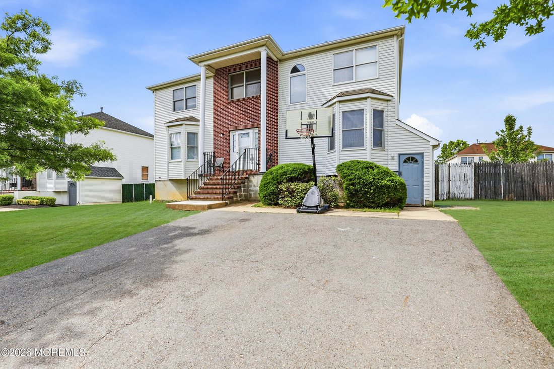 House in Lakewood Township, New Jersey, United States 1 - 18530653