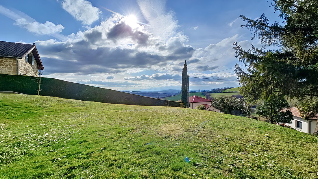 House in Luzinay, Auvergne-Rhône-Alpes, France 2 - 17899526