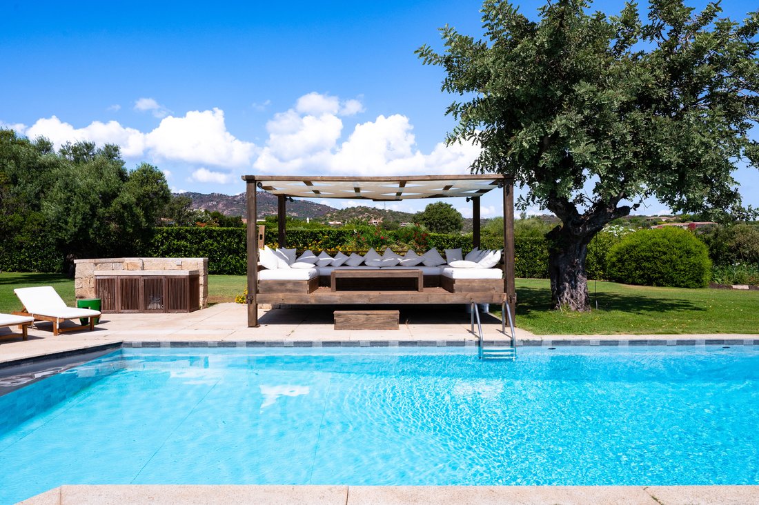 Villa in San Teodoro, Sardinia, Italy 5 - 18531136