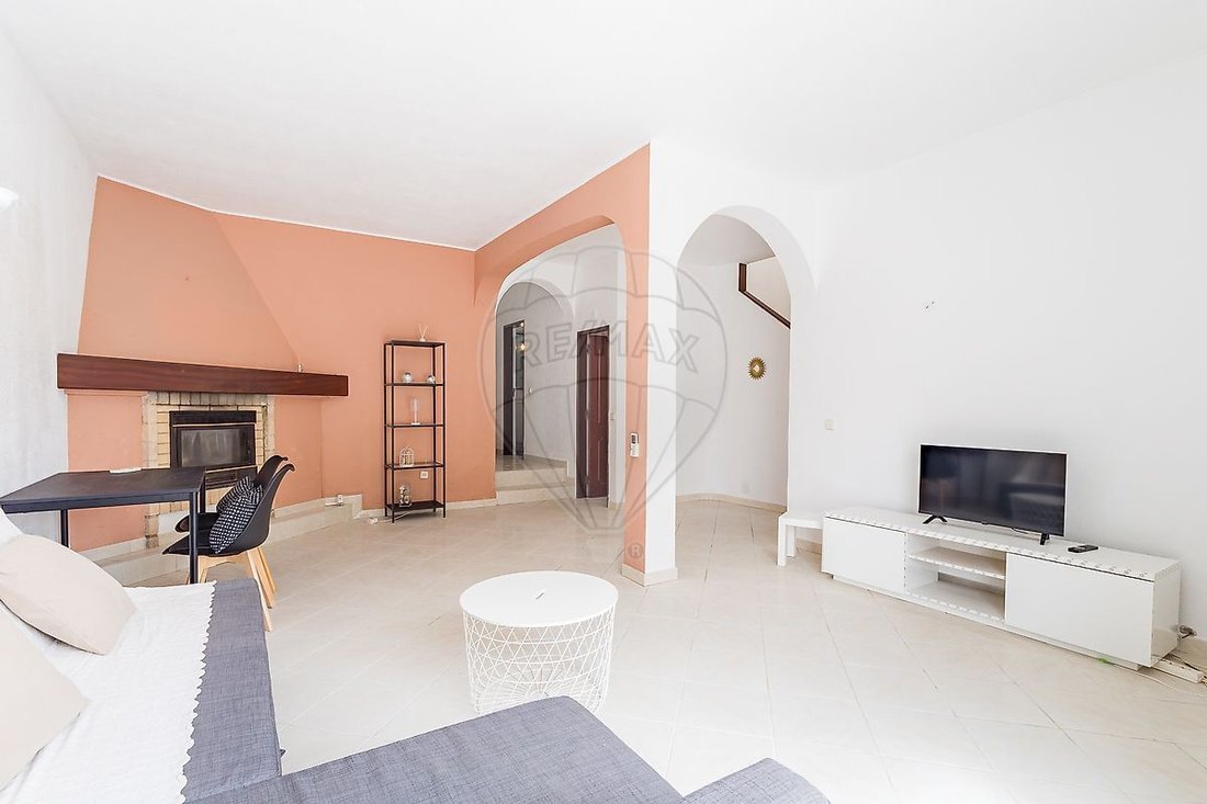Villa in Loule (Sao Clemente), Algarve, Portugal 1 - 18531234